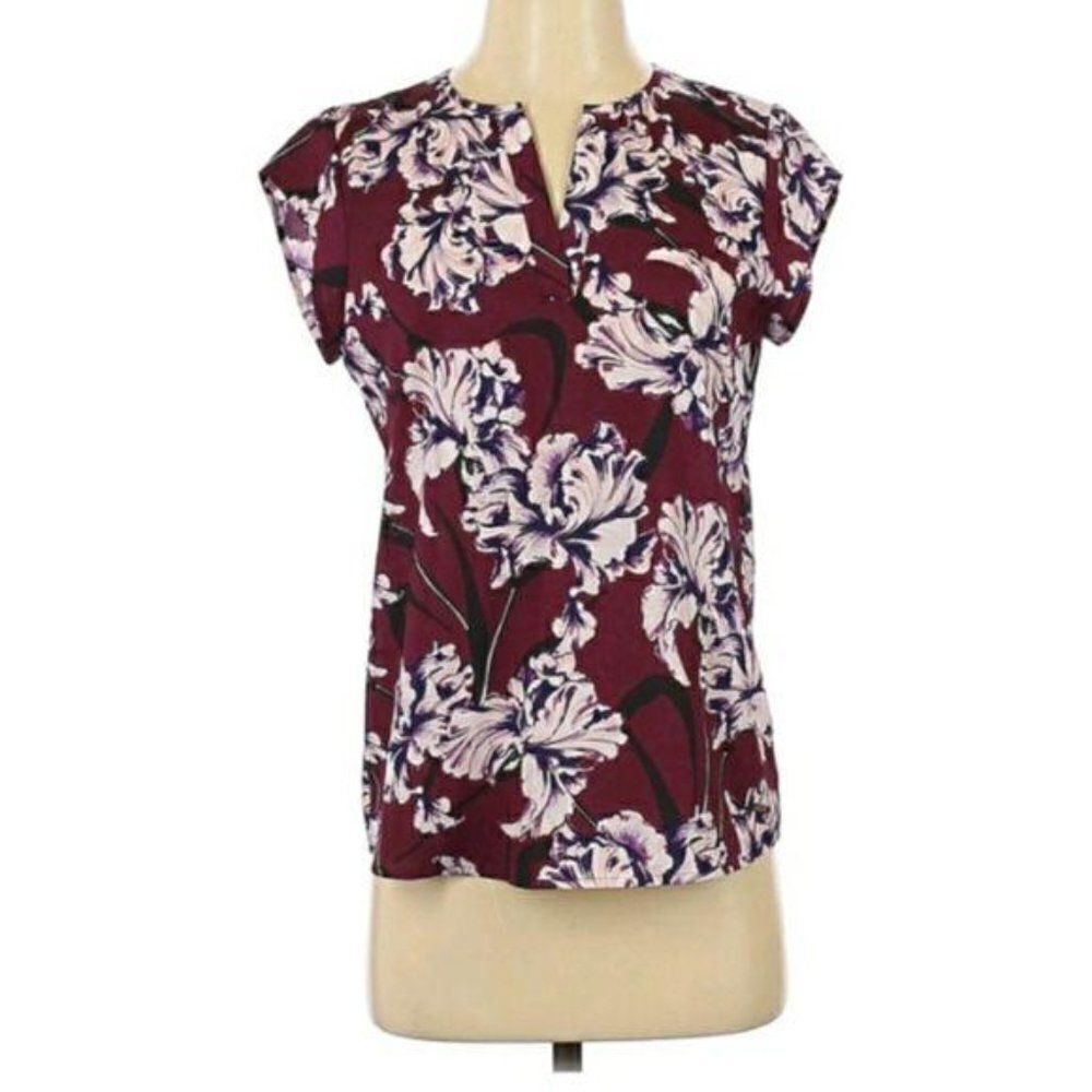 Ivanka Trump Top Split‎ Collar Cap Sleeve Ruched Floral Print Maroon Sz XS